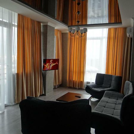 Apartment Abuseridze 5A Batumi Exterior foto
