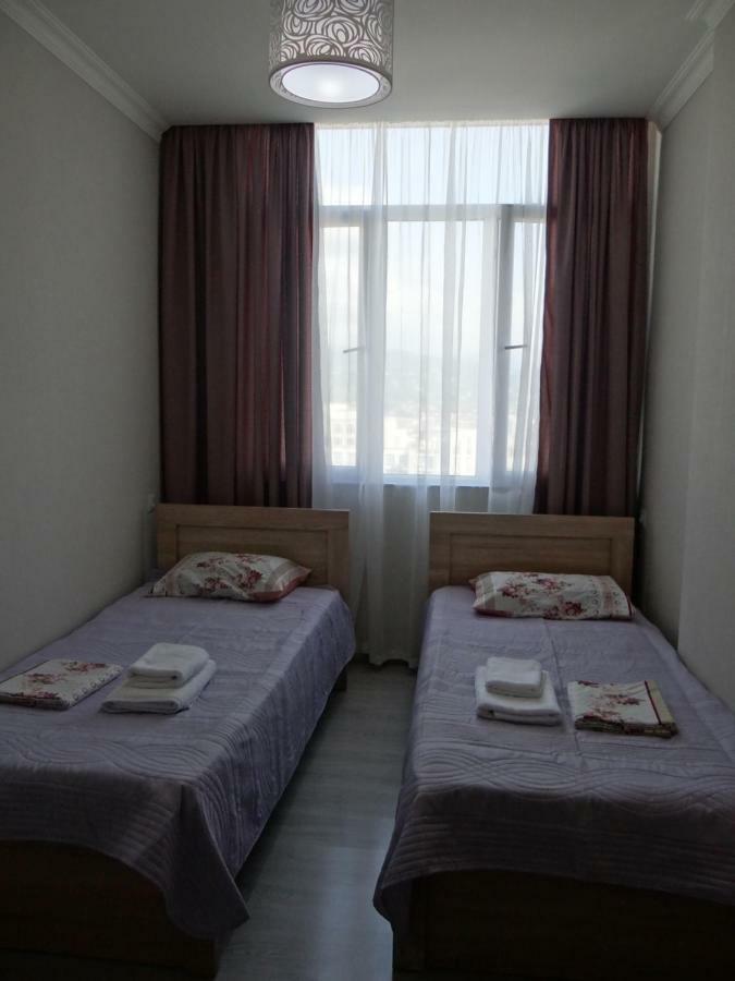 Apartment Abuseridze 5A Batumi Exterior foto